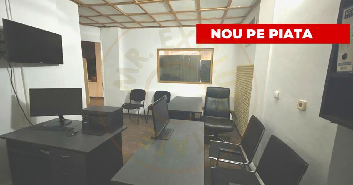 Birou 25 mp în zona Calea București, Pitești