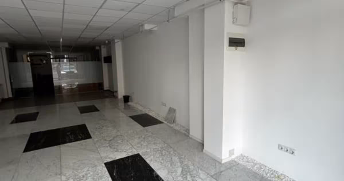 Birou 109 mp în zona Central, Pitești