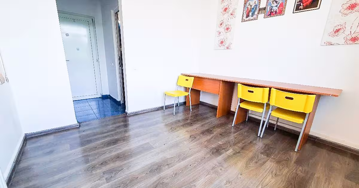 Birou 24 mp în zona Central, Pitești