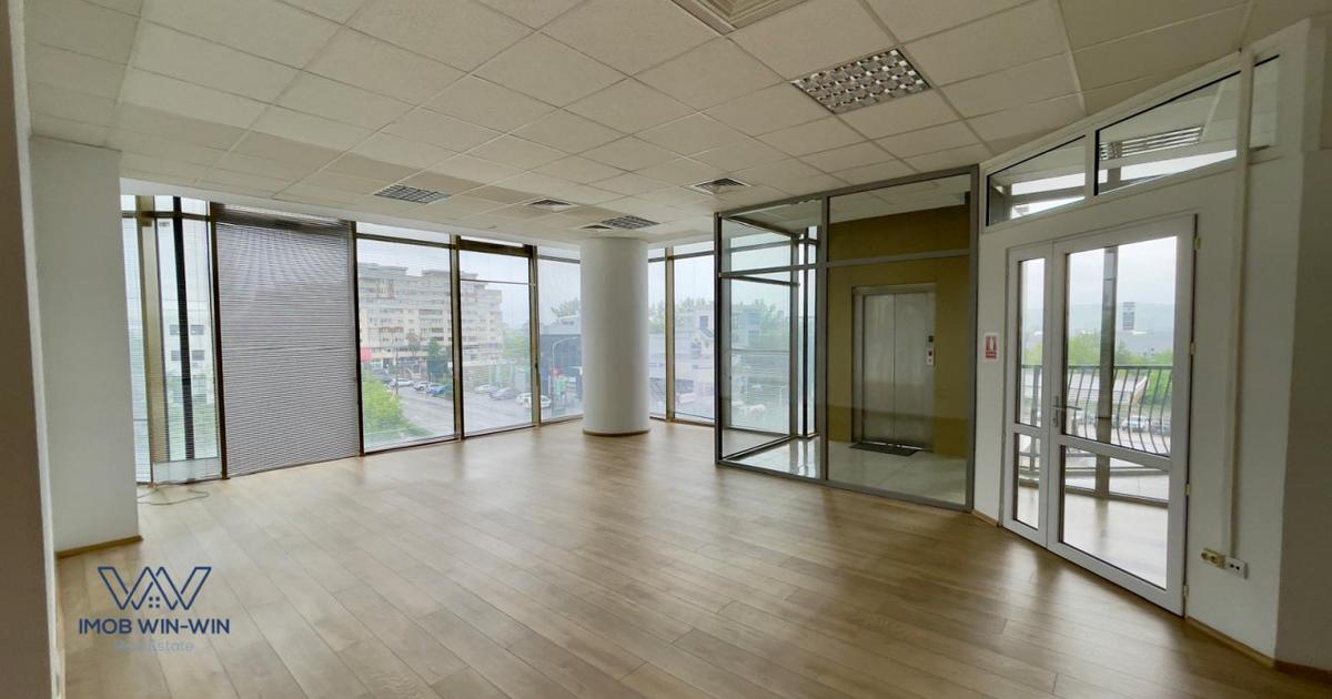 Birou 120 mp în zona Frații Golești, Pitești