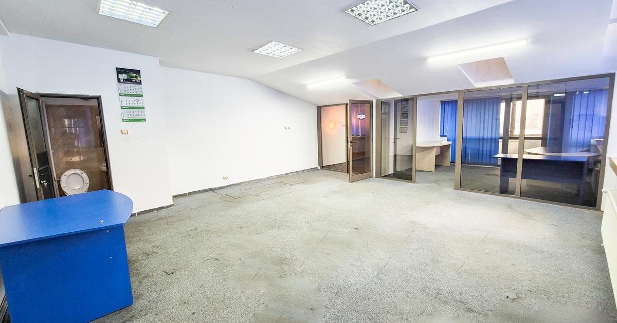 Birou 80 mp în zona Frații Golești, Pitești