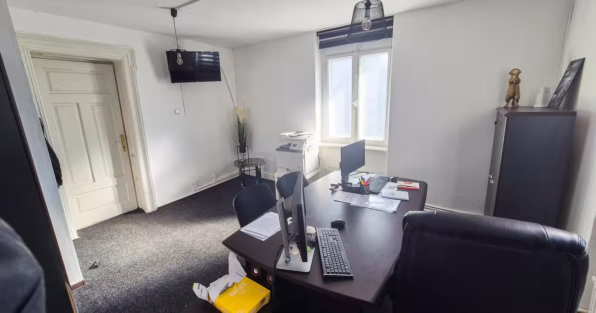 Birou 25 mp în zona Ultracentral, Pitești