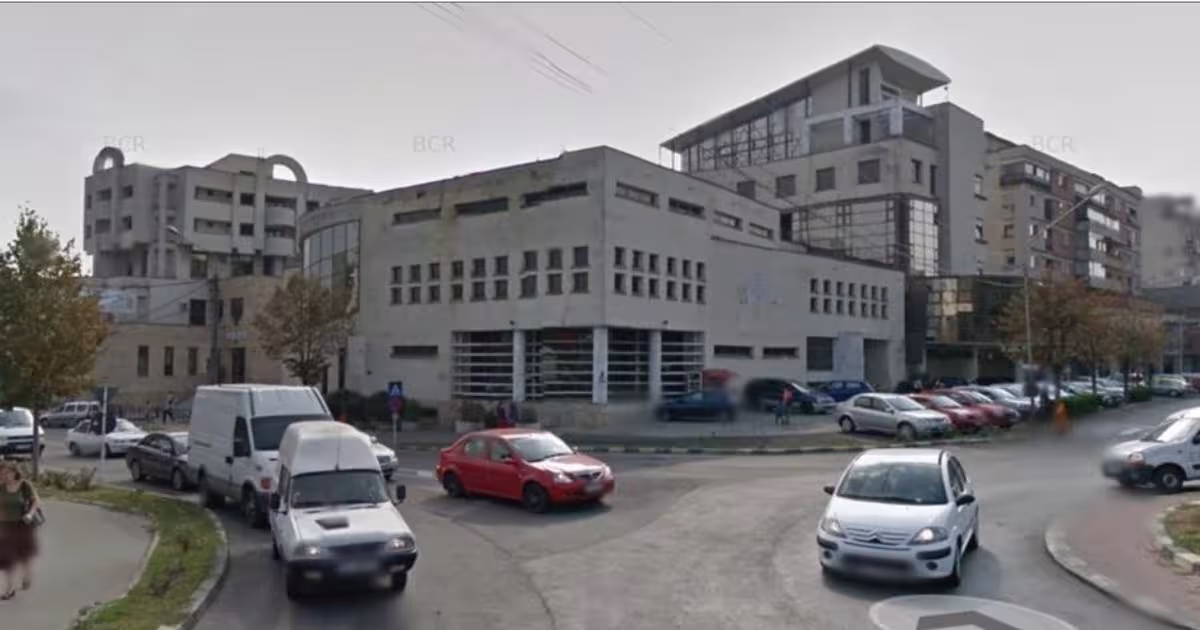Birou 100 mp în zona Central, Râmnicu Vâlcea