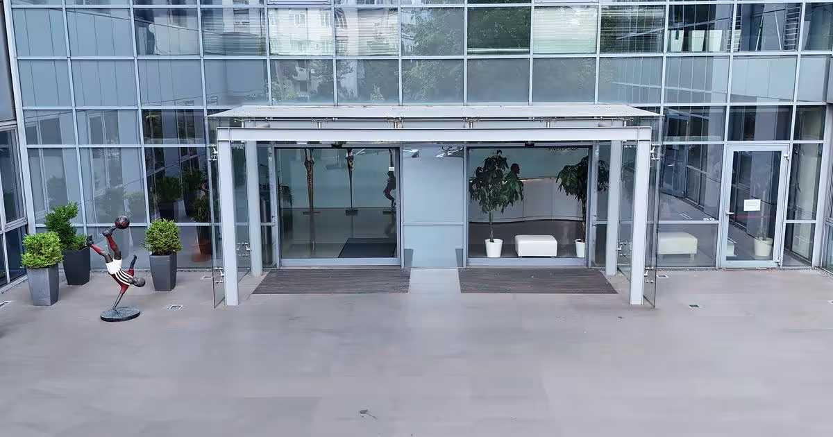 Birou 2326 mp în zona Timpuri Noi, Sector 4