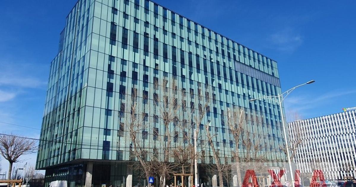 Birou 8250 mp în zona Politehnica, Sector 6