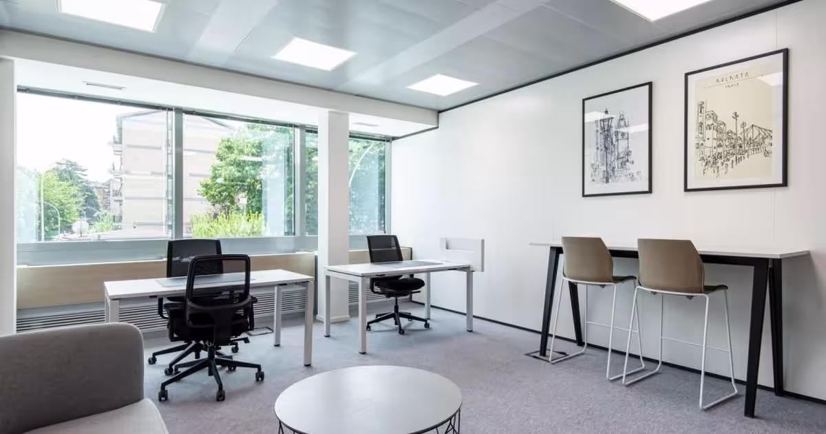 Birou 75 mp în zona Central, Ultracentral preț 10.207 RON / lună