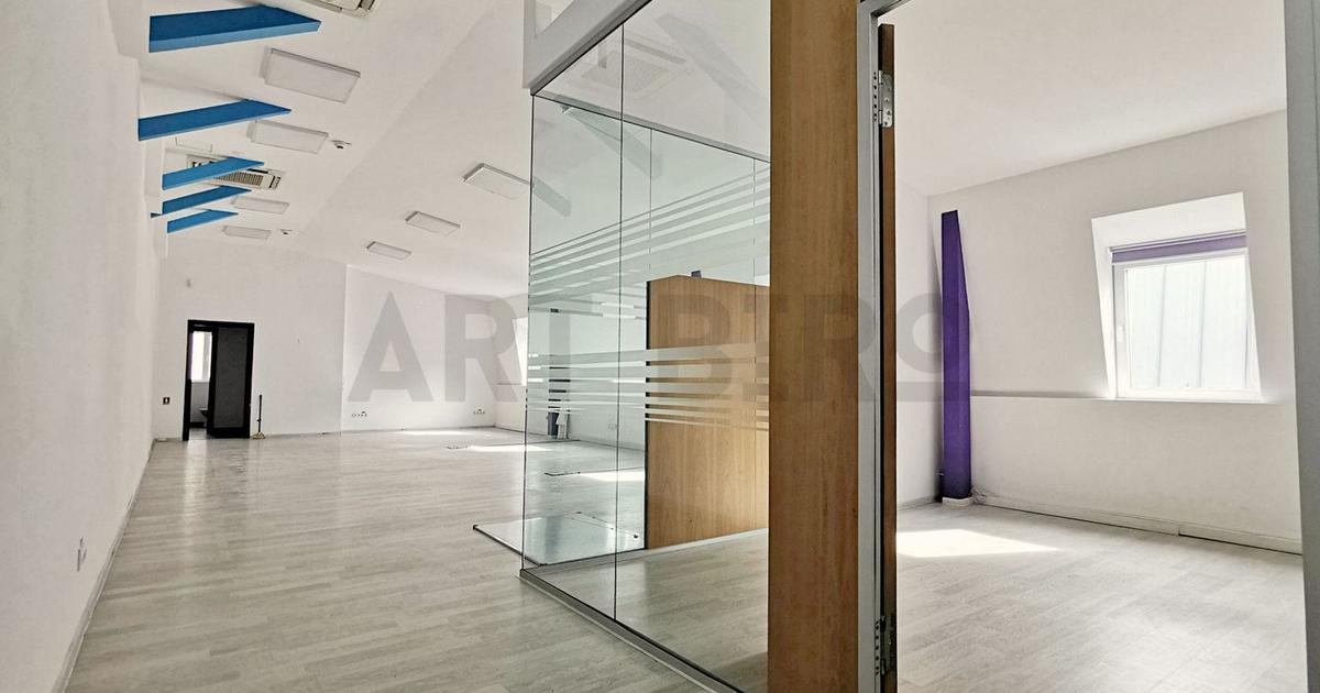 Birou în zona P-ța Universității, Ultracentral