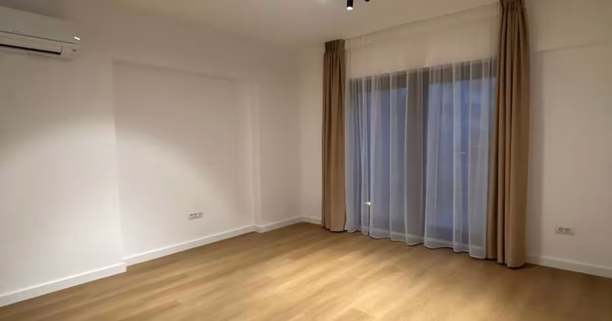 Birou în zona P-ța Victoriei, Ultracentral
