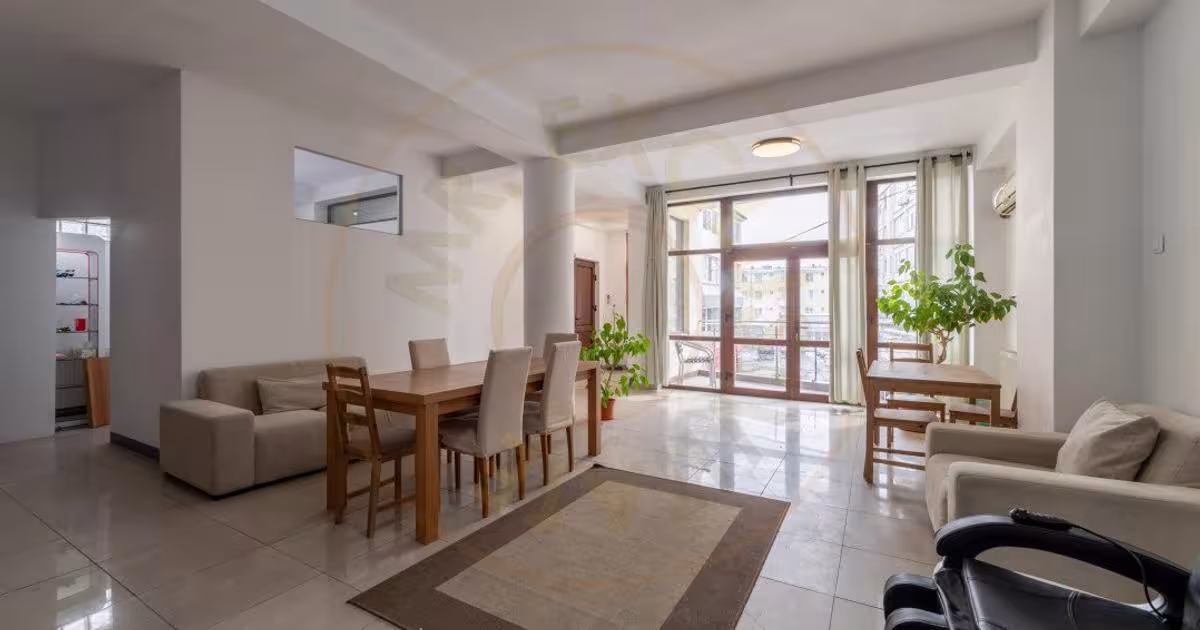 Birou 398.8 mp în zona Ultracentral, Pitești