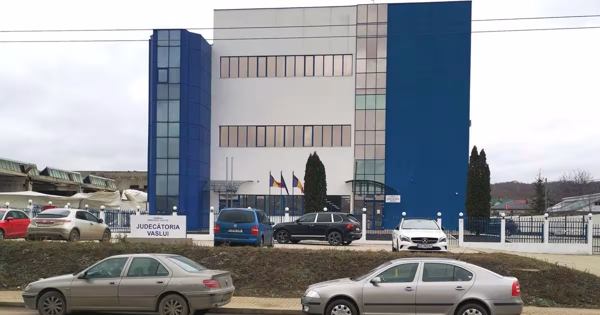 Birou 5000 mp în zona Nord, Vaslui