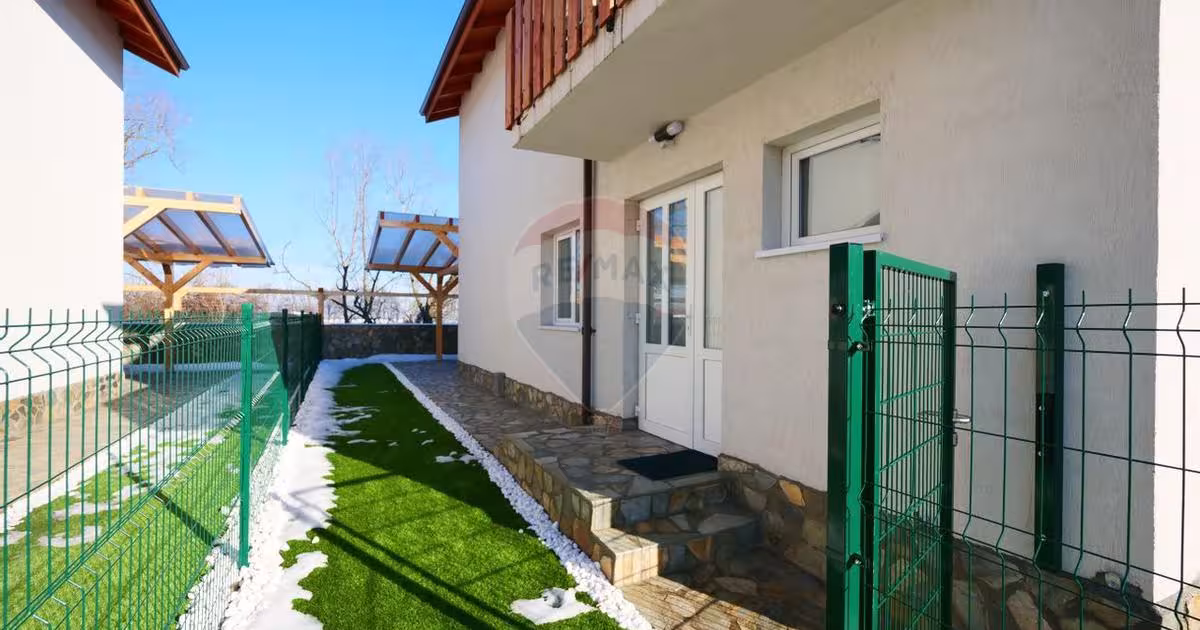 Casă cu 3 camere în zona Hărmanului, Brașov