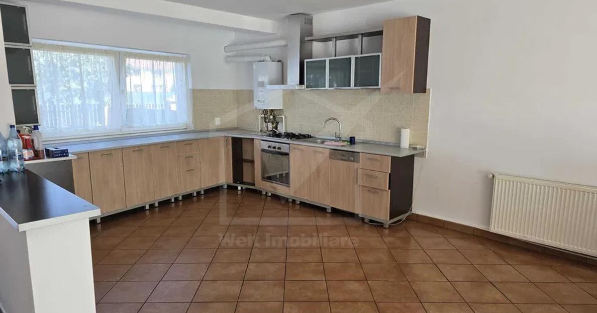 Casă cu 4 camere în zona Bună Ziua, Cluj-Napoca