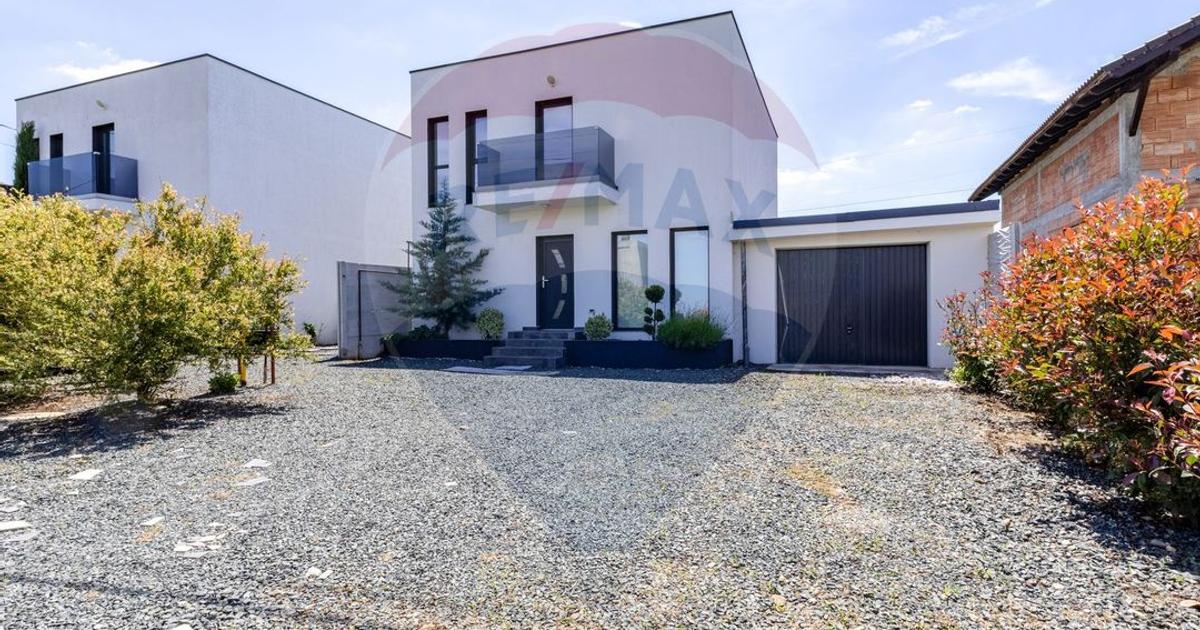 Casă cu 4 camere în Fântânele