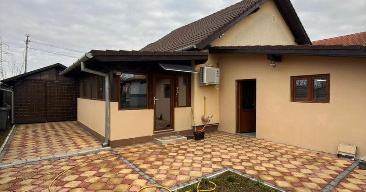 Casă cu 3 camere în Giroc