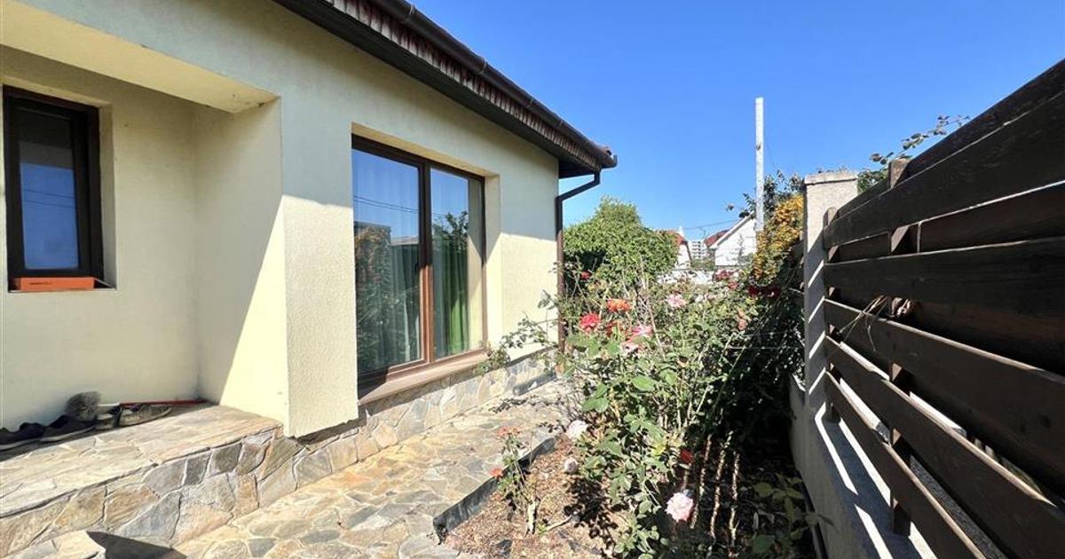 Casă cu 5 camere în zona Nufărul, Oradea