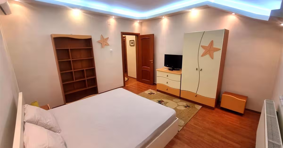 Casă cu 5 camere în zona Pipera, Sector 1