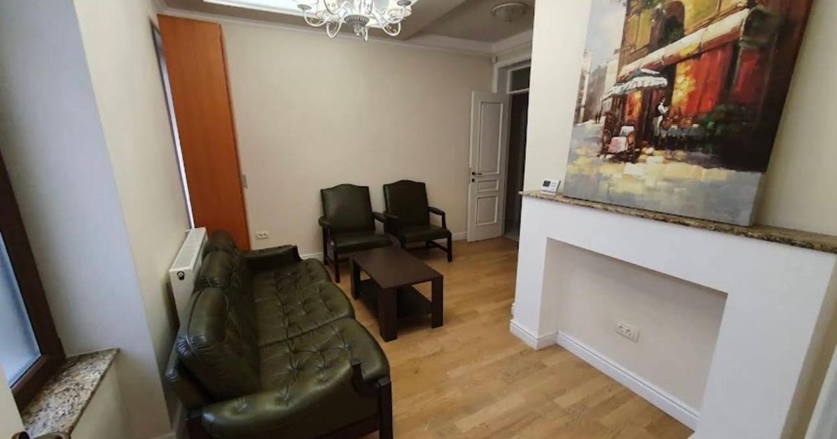 Casă 180 mp cu 7 camere în zona Universitate, Ultracentral