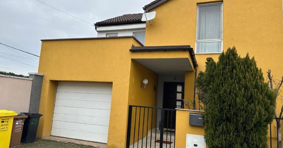 Casă 170 mp cu 4 camere în zona Aradul Nou, Arad