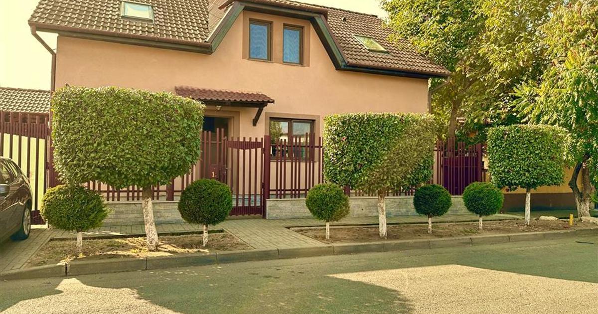 Casă cu 5 camere în zona Aurel Vlaicu, Arad