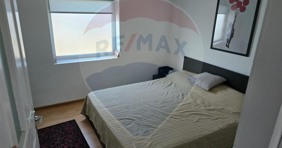 Casă cu 4 camere în zona Central, Balș