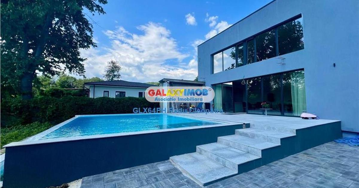 Casă cu 8 camere în Bănești