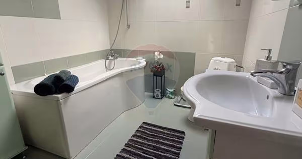 Casă cu 5 camere în Bărăbanț