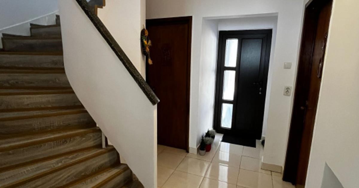 Casă 110 mp cu 3 camere în zona Ultracentral, Bistrița