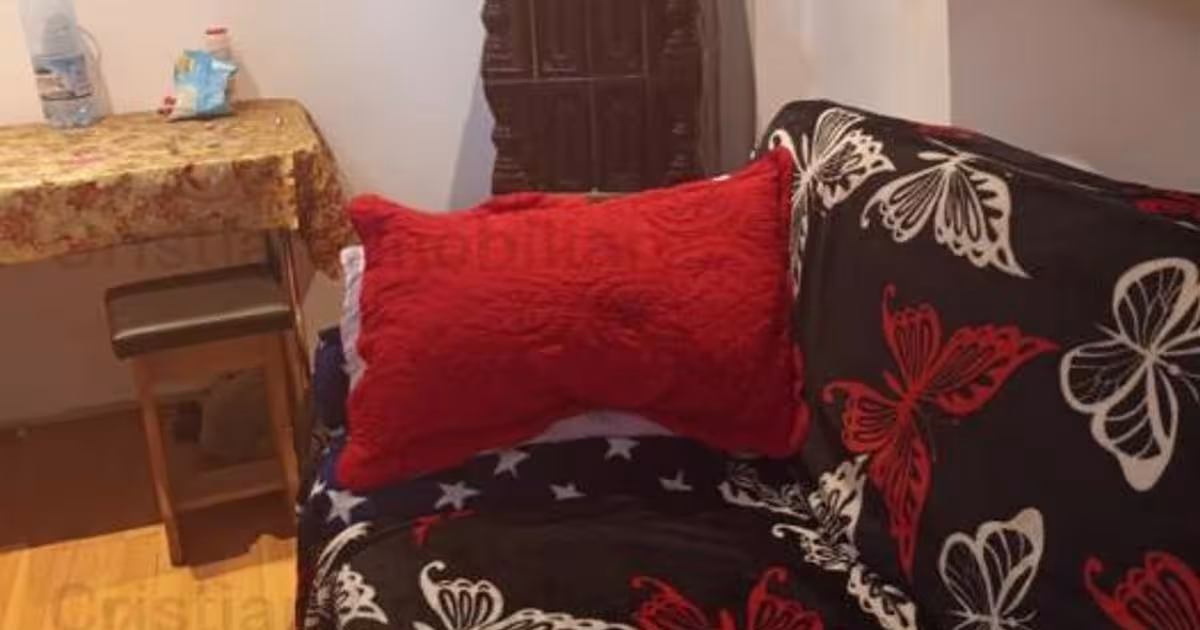 Casă cu 2 camere în zona Apollo, Brăila