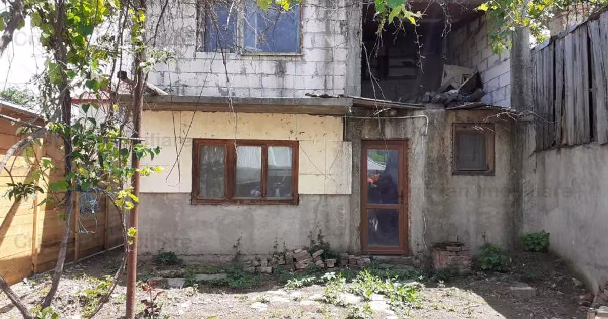 Casă cu 3 camere în zona Calarași 4, Brăila