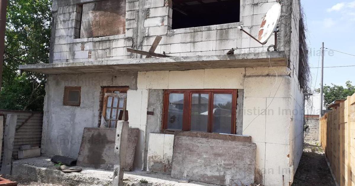 Casă cu 3 camere în zona Calarași 4, Brăila