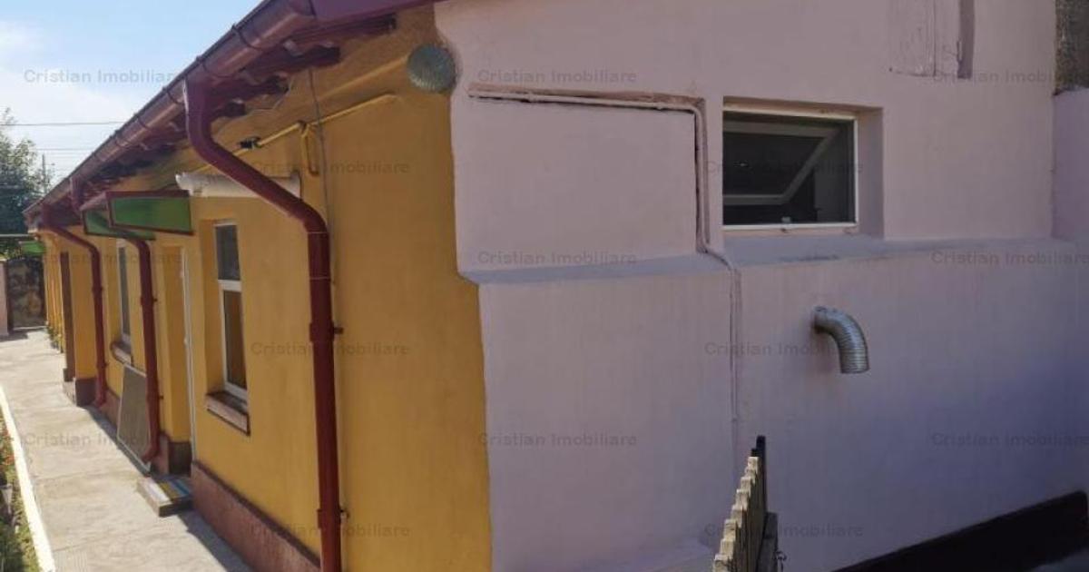 Casă cu 3 camere în zona Central, Brăila