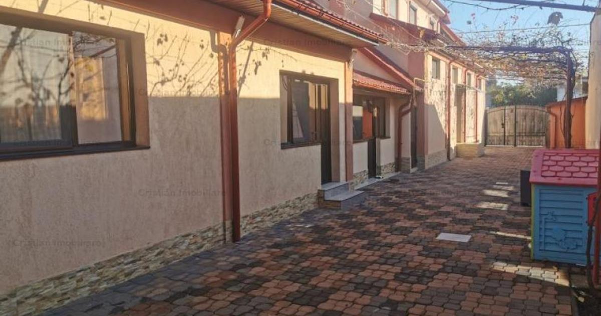 Casă cu 4 camere în zona Central, Brăila