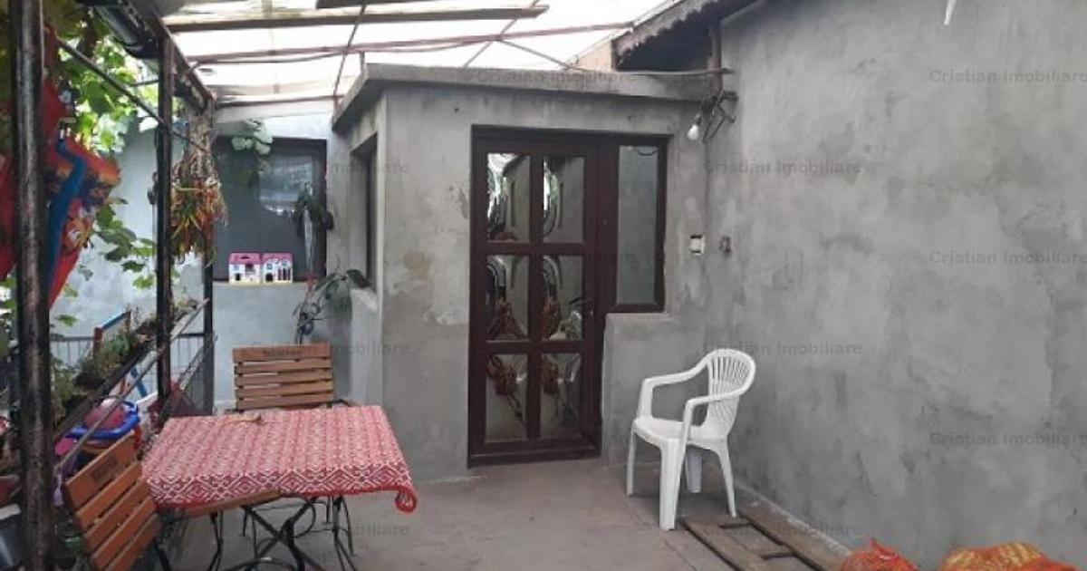 Casă cu 7 camere în zona Chercea, Brăila