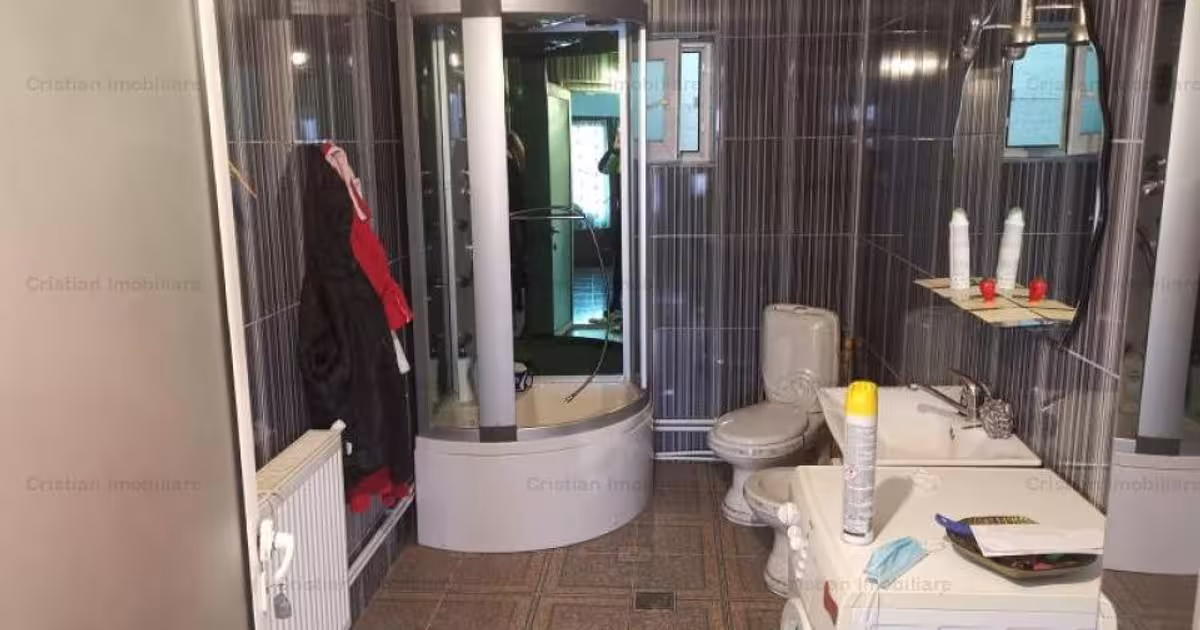 Casă cu 5 camere în zona Lacu Dulce, Brăila