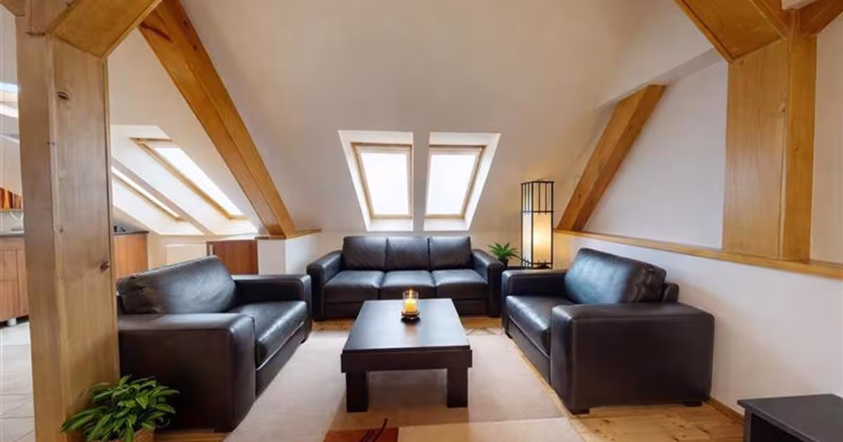 Casă cu 8 camere în zona Centrul Civic, Brașov