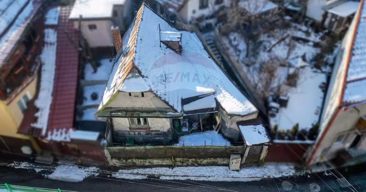 Casă cu 2 camere în zona Schei, Brașov