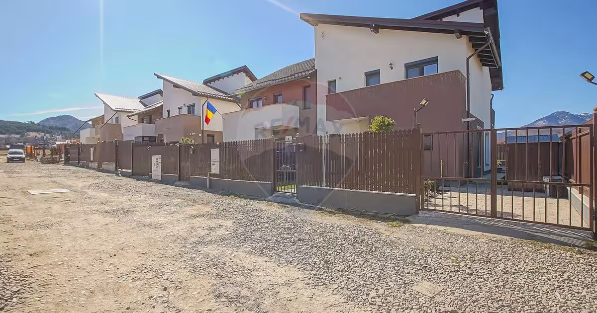 Casă cu 4 camere în zona Sud-Est, Brașov