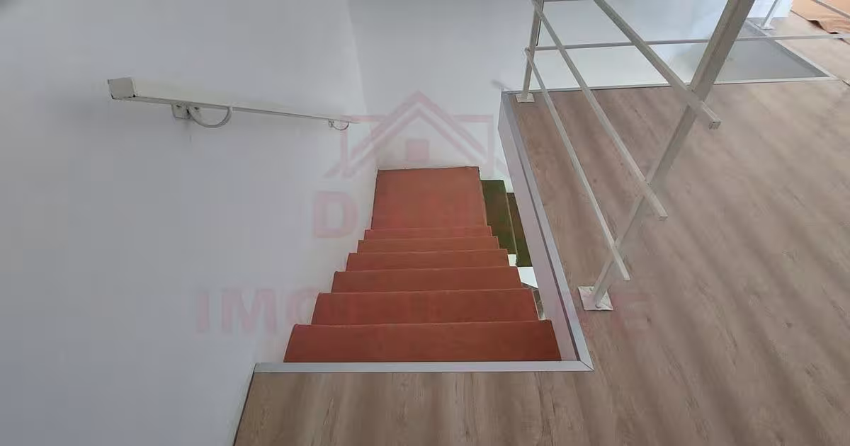 Casă cu 5 camere în zona Sud-Vest, Caransebeș