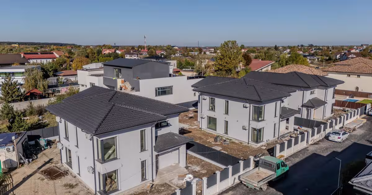 Casă cu 5 camere în Corbeanca