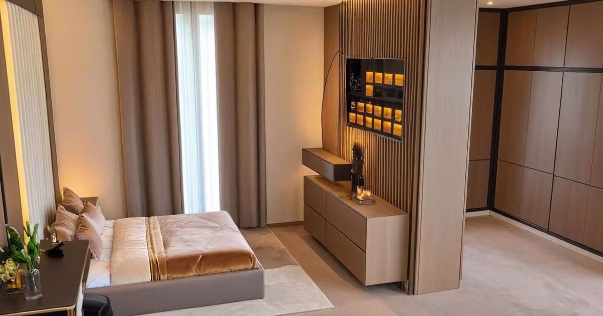 Casă 200 mp cu 6 camere în Corbeanca