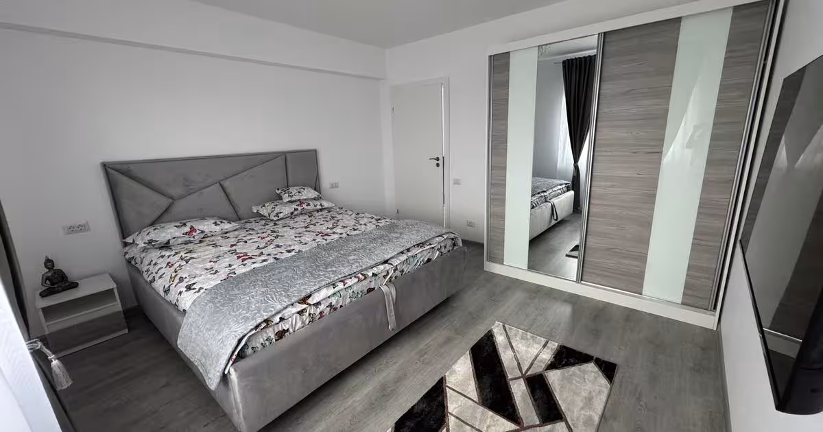 Casă 180 mp cu 5 camere în Domnești