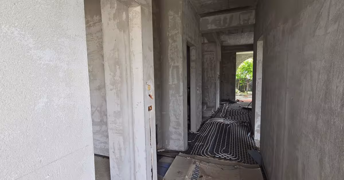 Casă 250 mp cu 3 camere în zona Central, Focșani