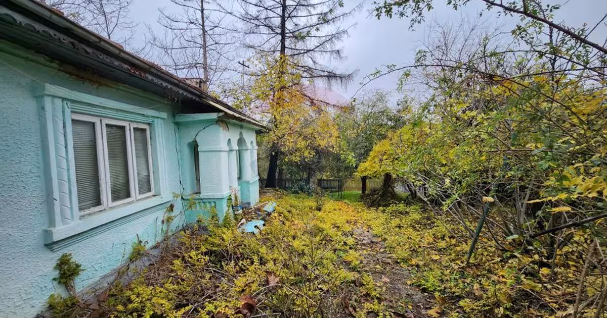 Casă cu 3 camere în Frasinu