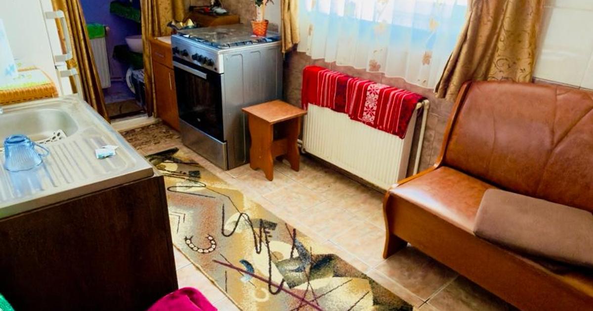 Casă cu 4 camere în zona Gării, Galați