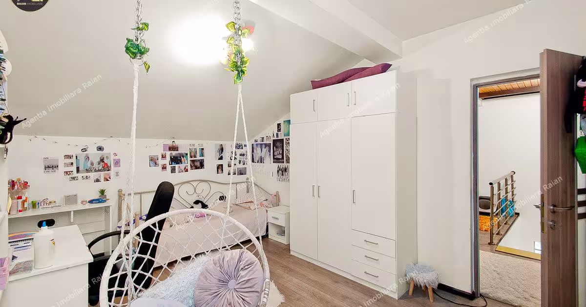 Casă cu 6 camere în zona Nord, Galați