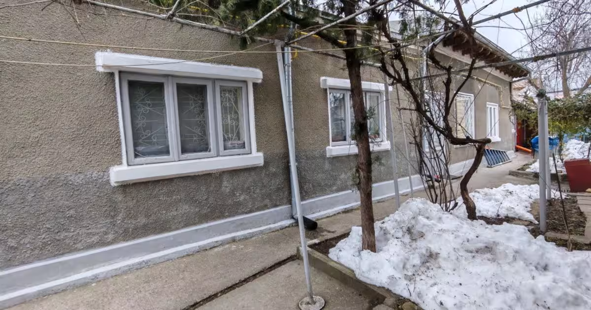 Casă cu 3 camere în zona Piața Centrală, Galați