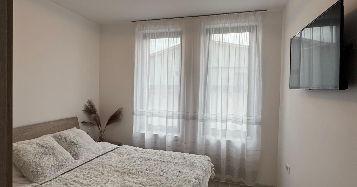 Casă 210 mp cu 4 camere în zona Ultimul leu, Galați