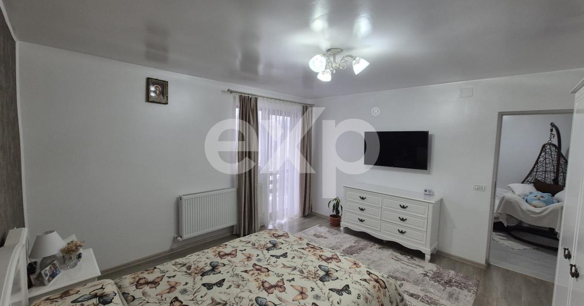 Casă cu 3 camere în Geamăna