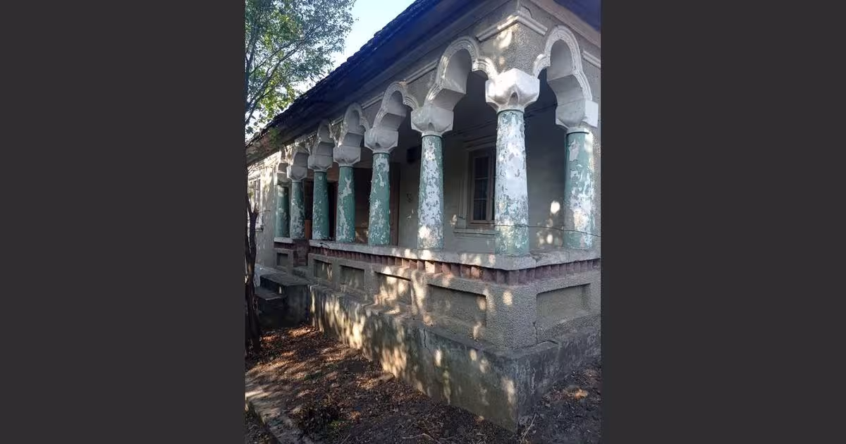 Casă 119 mp cu 3 camere în Gogoșu