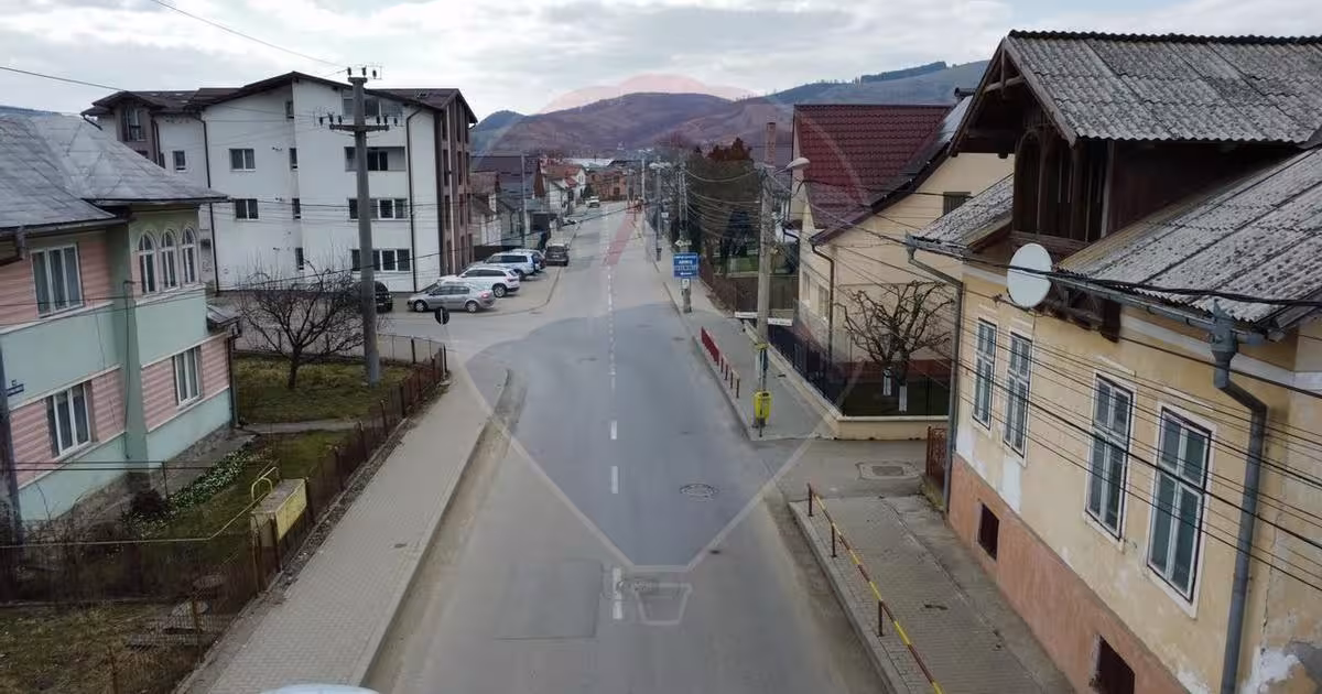 Casă cu 4 camere în zona Central, Gura Humorului
